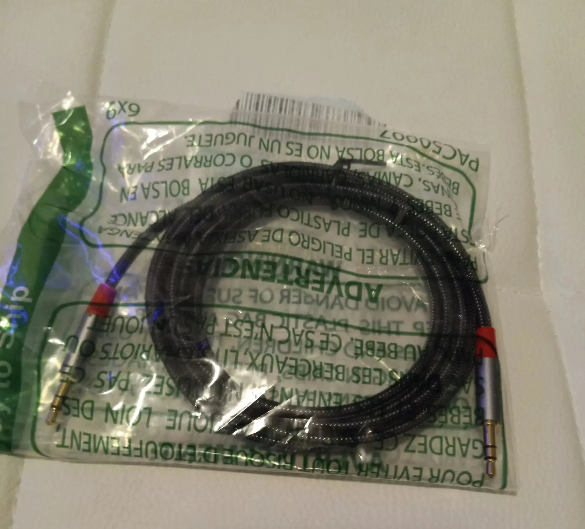 3.5mm Aux Cord 6ft Male-to-Male
