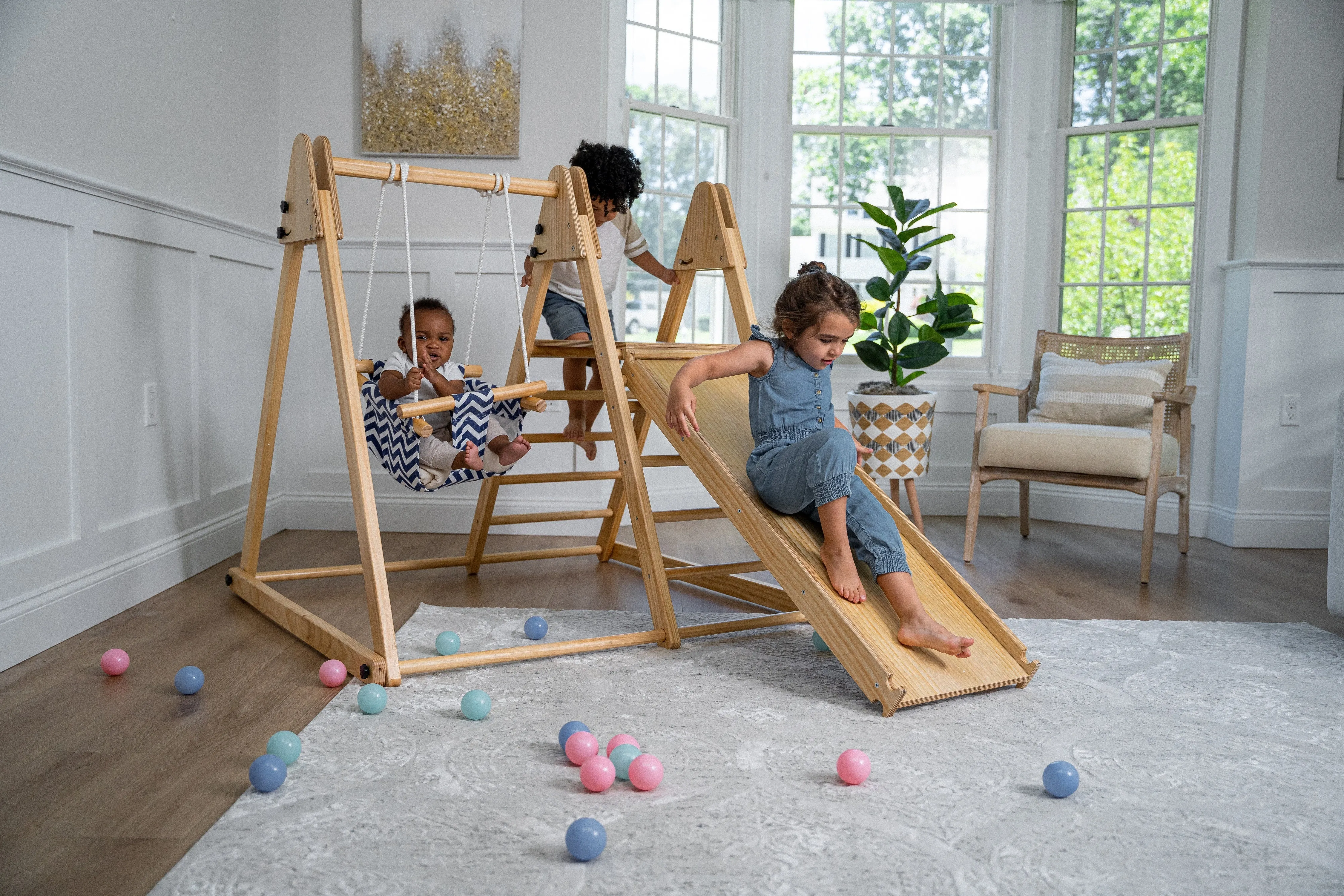 Avenlur Juniper - Real Wood Folding Playset